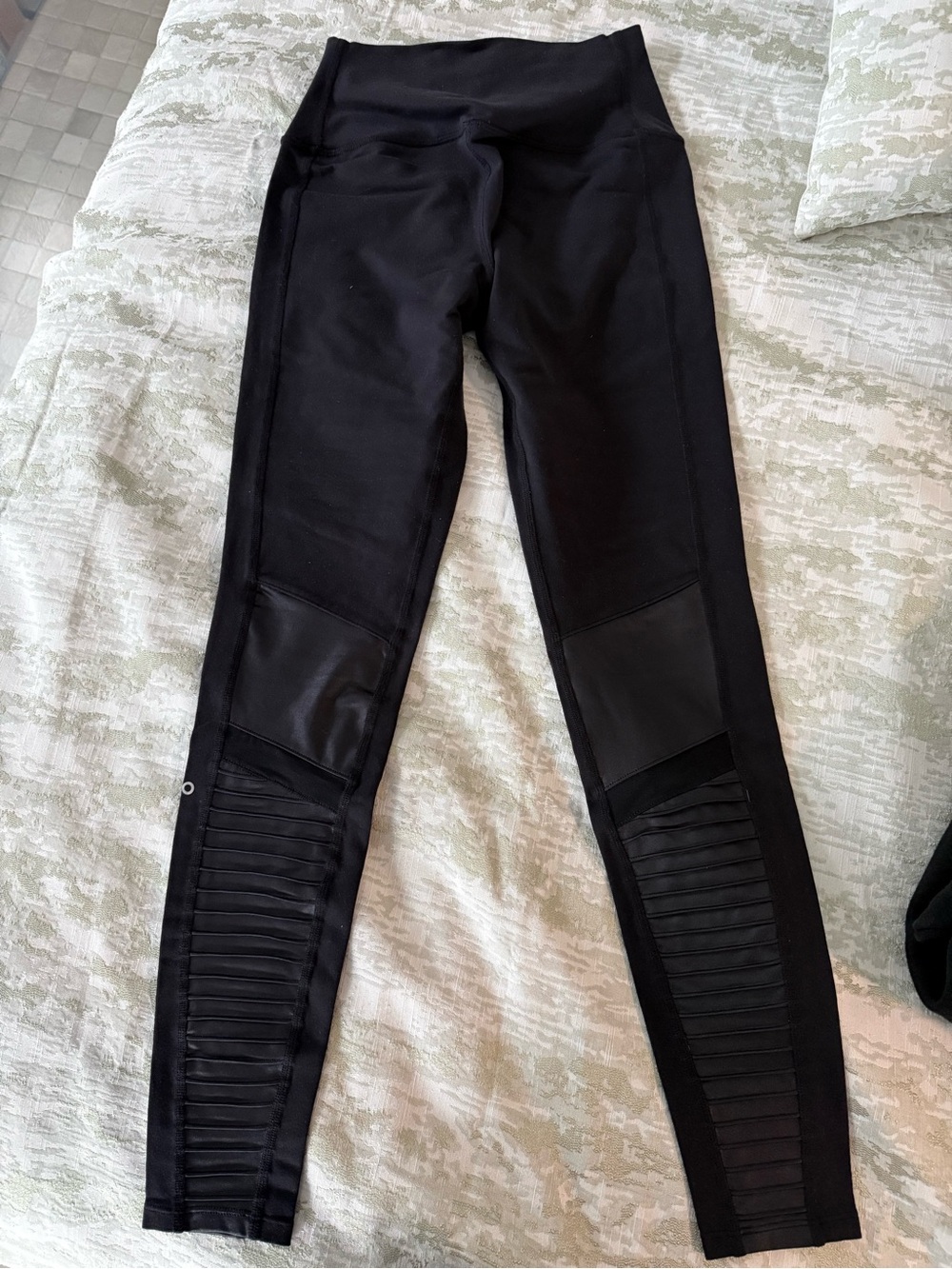 Alo Women’s Black Moto-Panel High-Waist Jeans